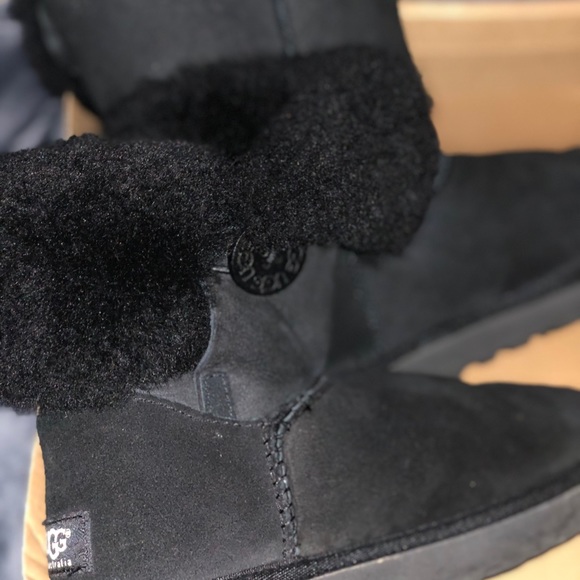 Ugg Australia Bailey boots (black) sz 7 - Picture 2 of 14